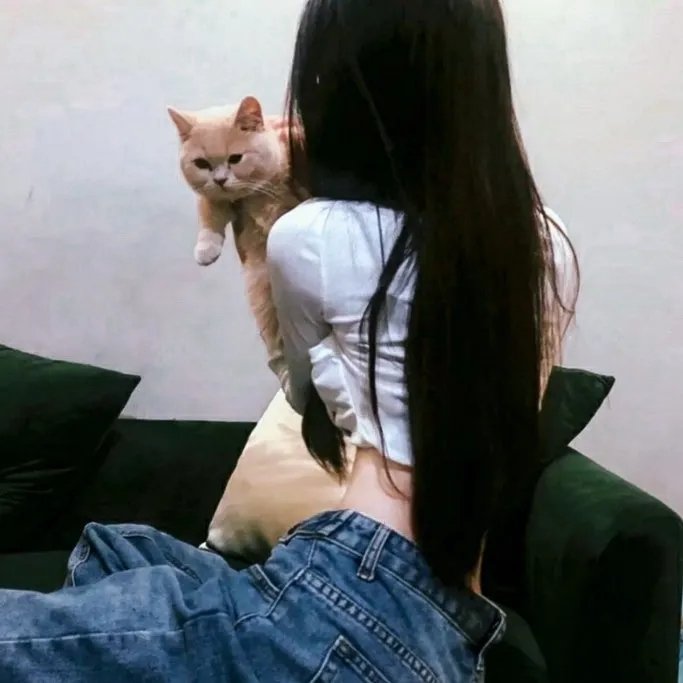 在巨人中间